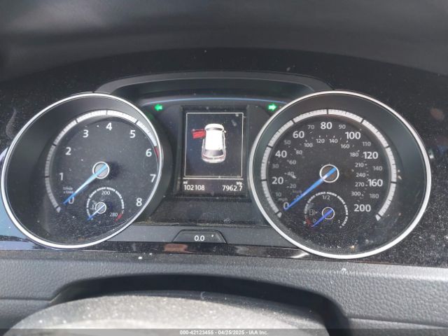 WVWUF7AU1GW173673 Volkswagen Golf R 4-door