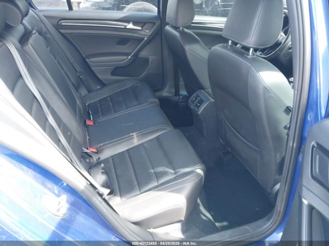 WVWUF7AU1GW173673 Volkswagen Golf R 4-door