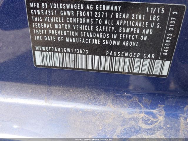 WVWUF7AU1GW173673 Volkswagen Golf R 4-door
