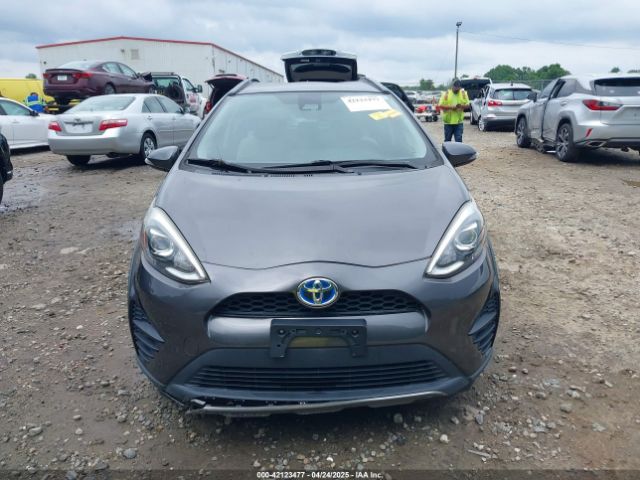 JTDKDTB35J1619162 Toyota Prius C One