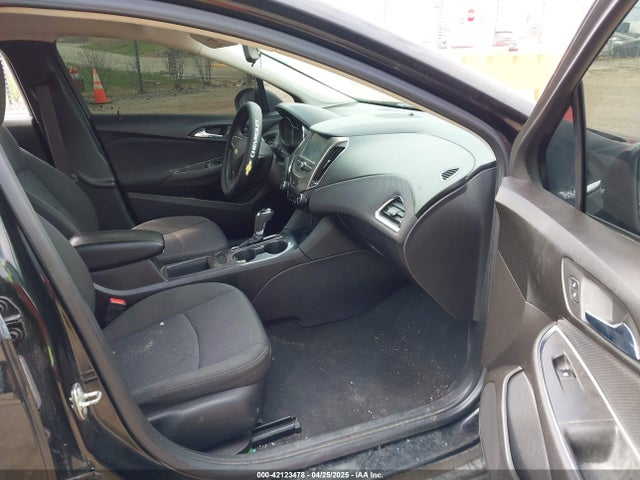 1G1BE5SM5H7256184 Chevrolet Cruze Lt Auto