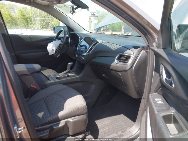 3GNAXVEX3KS542666 Chevrolet EQUINOX LT