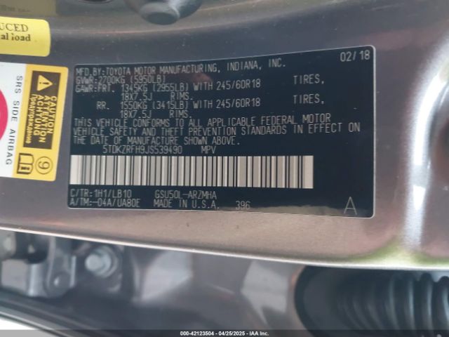 5TDKZRFH9JS539490 Toyota Highlander Xle