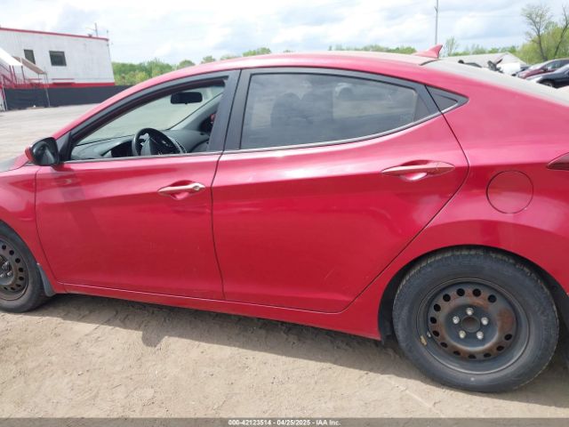 KMHDH4AE5GU517580 Hyundai ELANTRA SE