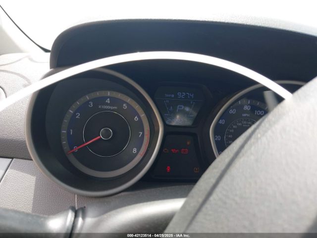 KMHDH4AE5GU517580 Hyundai ELANTRA SE