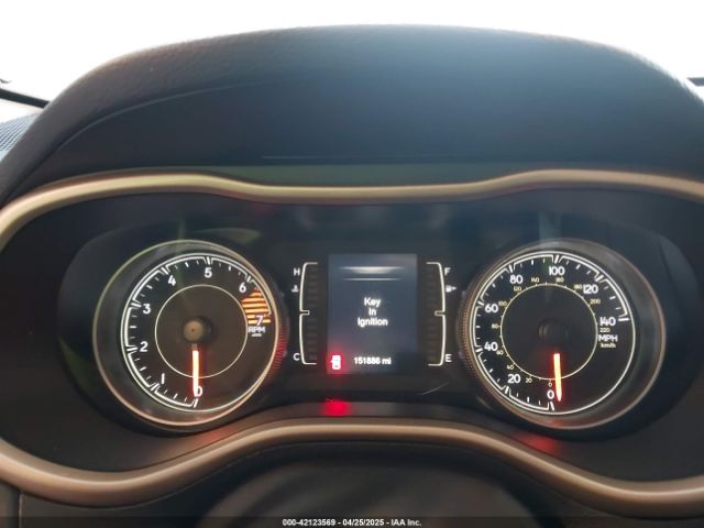 1C4PJMCB3JD561285 Jeep Cherokee Latitude 4x4
