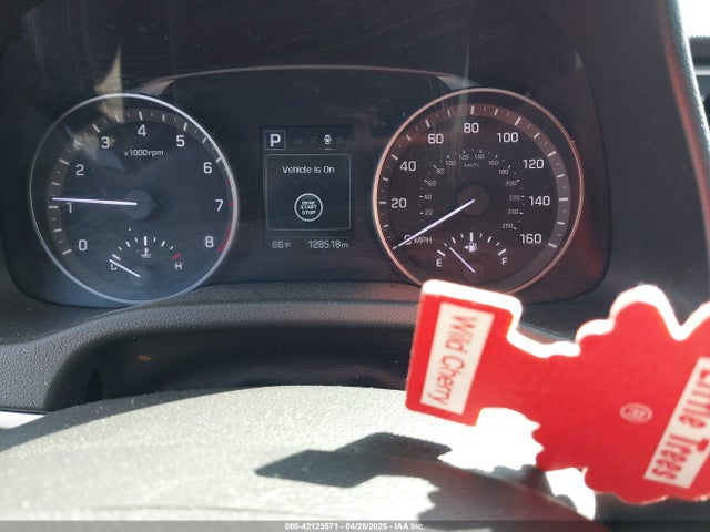 KMHD84LF6JU512076 Hyundai Elantra Value Edition