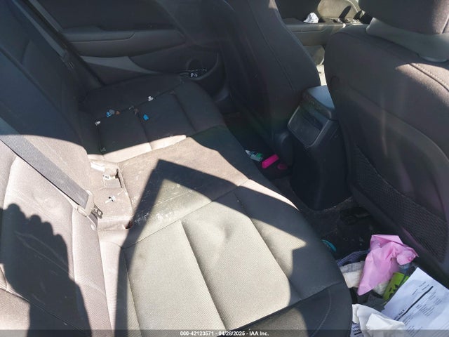 KMHD84LF6JU512076 Hyundai Elantra Value Edition