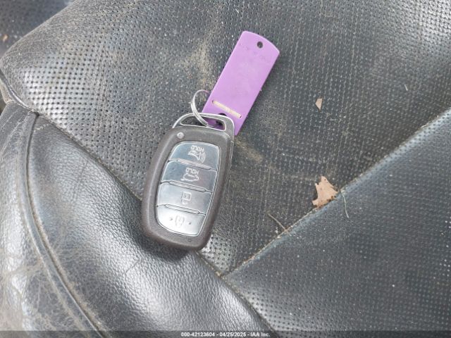 KM8J33A42HU518545 Hyundai Tucson Se Plus