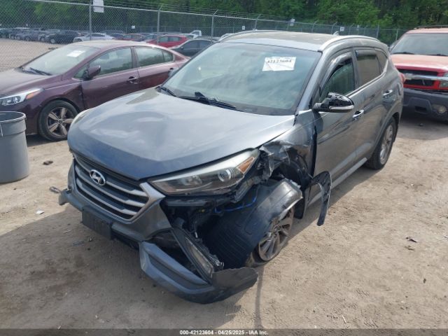 KM8J33A42HU518545 Hyundai Tucson Se Plus
