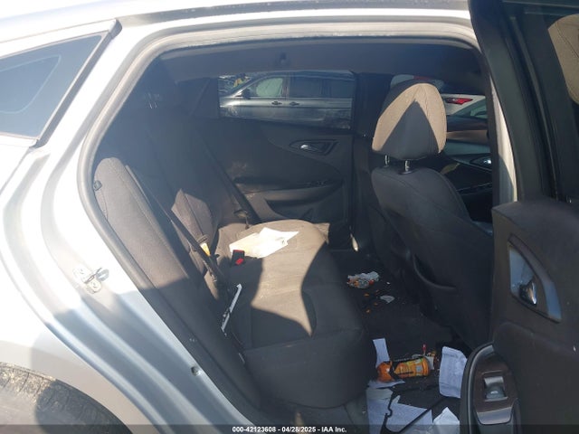 1G1ZB5STXKF147683 Chevrolet Malibu 1ls