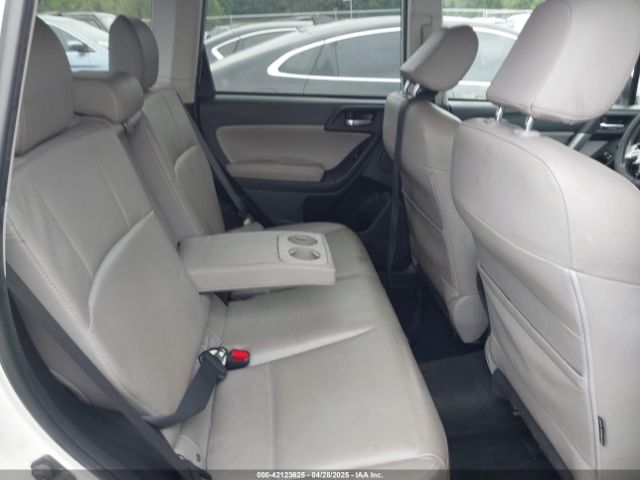 JF2SJARC8FH496685 Subaru Forester 2.5i Limited