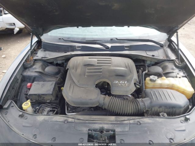 2C3CDXJG3FH898155 Dodge Charger Sxt