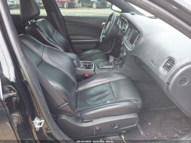 2C3CDXJG3FH898155 Dodge Charger Sxt