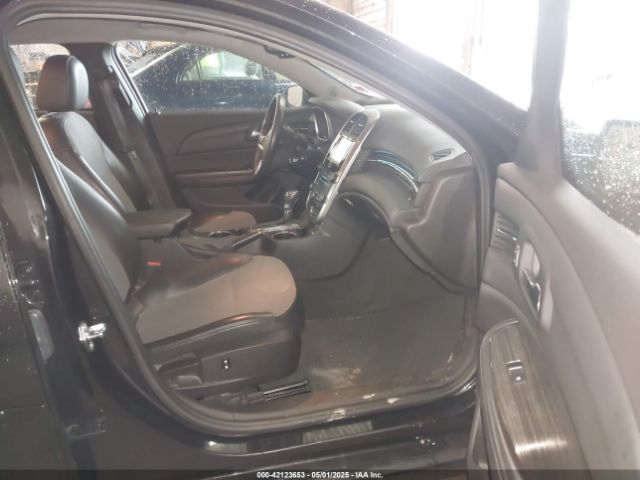 1G11D5SL2FF289894 Chevrolet MALIBU 2LT