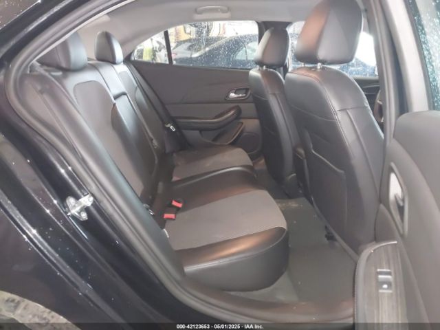 1G11D5SL2FF289894 Chevrolet MALIBU 2LT