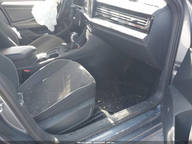 3VWBX7BU9SM017454 Volkswagen Jetta 1.5t Sport