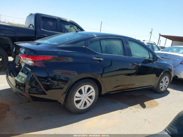 3N1CN8DV9ML921096 Nissan Versa
