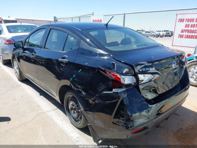 3N1CN8DV9ML921096 Nissan Versa
