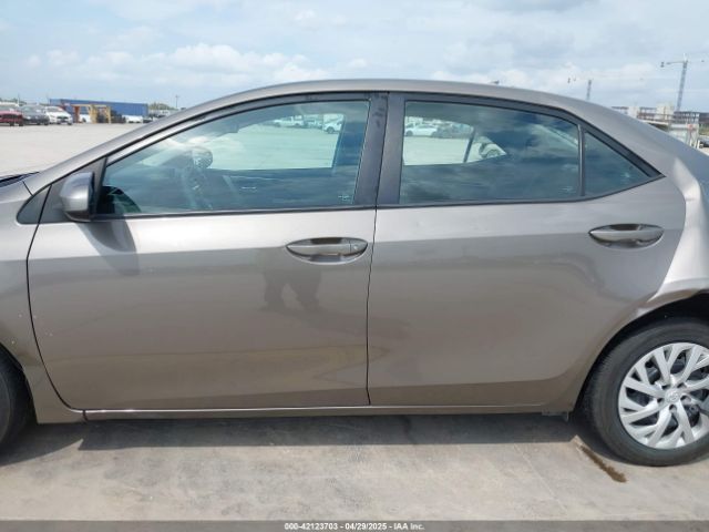 2T1BURHE8HC927623 Toyota COROLLA LE