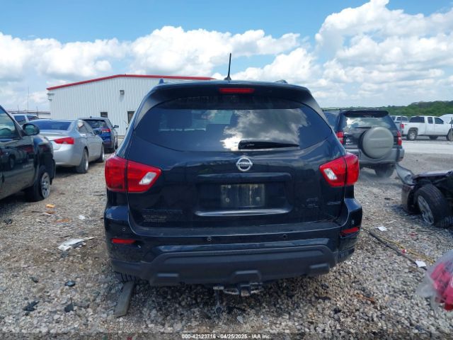 5N1DR2MM2JC655224 Nissan Pathfinder Sl