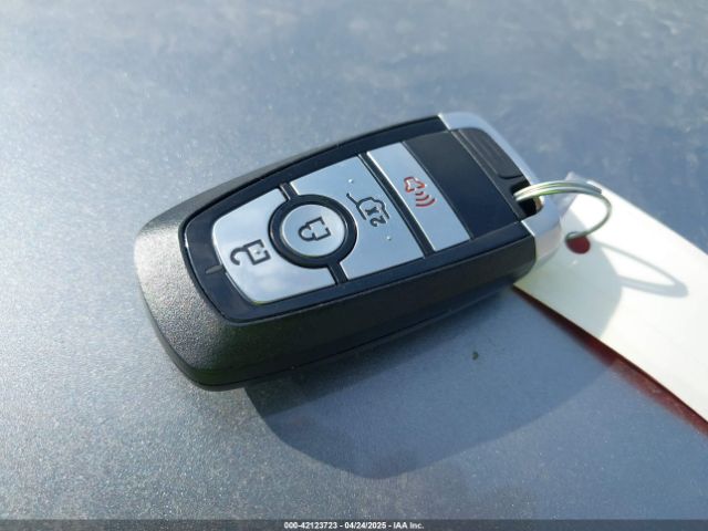 1FMSK8DH7NGA74186 Ford EXPLORER XLT