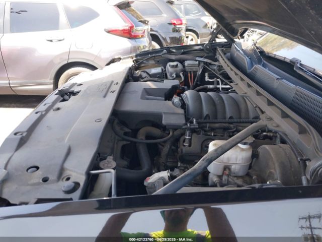 1GCNCNEC0JZ121928 Chevrolet Silverado 1500 Ls
