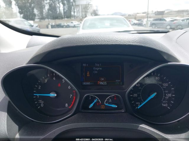 1FMCU9J90HUD59304 Ford Escape Titanium
