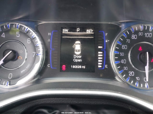 1C3CCCAB6FN684025 Chrysler 200 Limited