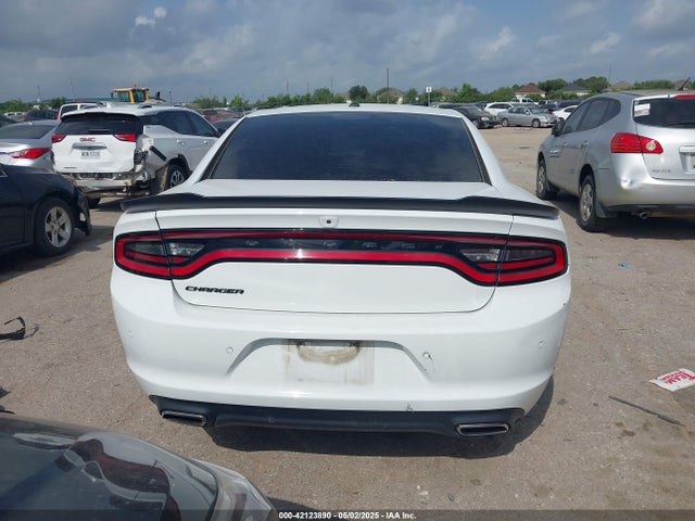 2C3CDXBG0NH138911 Dodge Charger