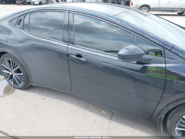 JTDACAAU7R3040428 Toyota PRIUS XLE