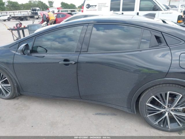 JTDACAAU7R3040428 Toyota PRIUS XLE
