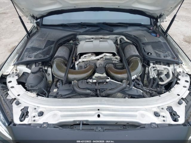 2017 MERCEDES-BENZ AMG C 63 WDDWJ8GB1HF453619 Photo 9