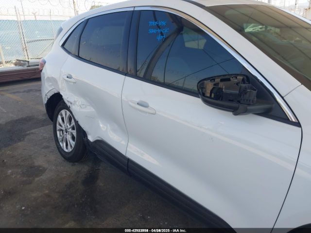 1FMCU0GZ1PUA68618 Ford Escape Active
