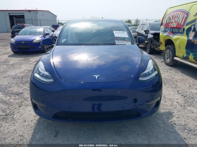 7SAYGDEE3NF455544 Tesla Model Y Long Range Dual Motor All-wheel Drive