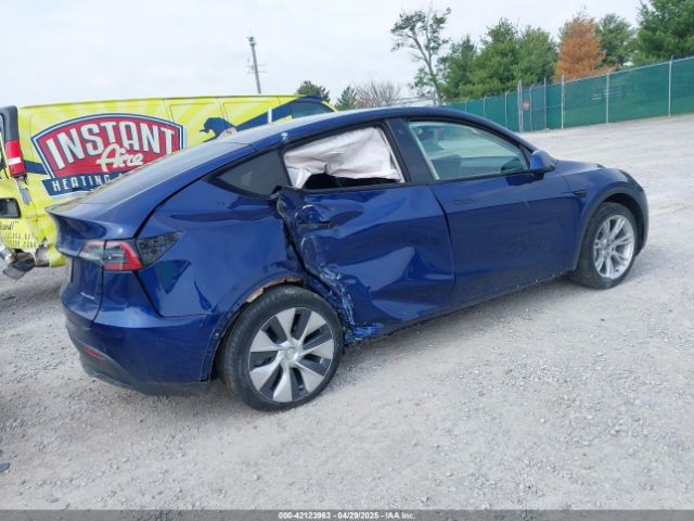 7SAYGDEE3NF455544 Tesla Model Y Long Range Dual Motor All-wheel Drive