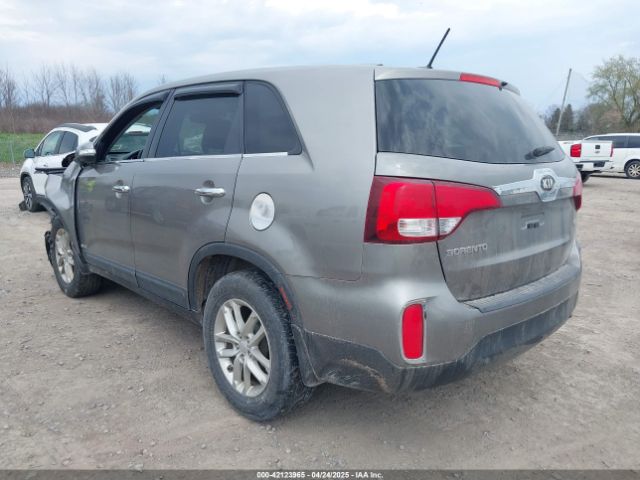 5XYKTCA66FG570155 KIA SORENTO LX