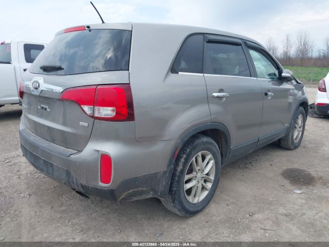 5XYKTCA66FG570155 KIA SORENTO LX