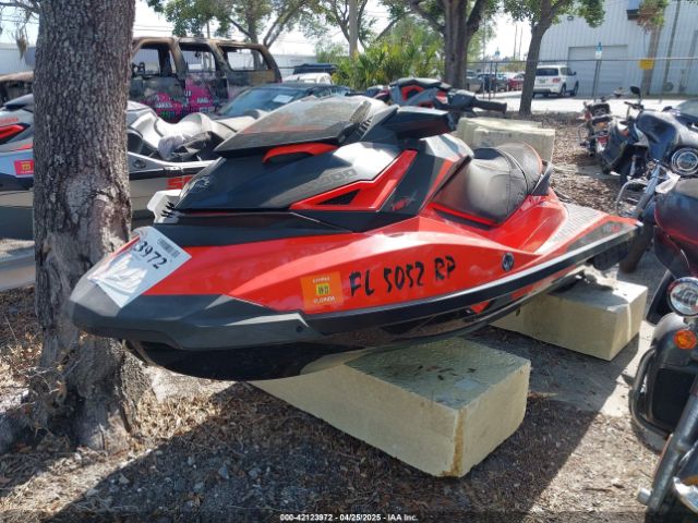 2017 SEADOO SEADOO YDV20237H617 Photo 1