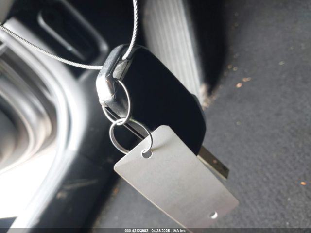 KNDEPCAA0M7045897 KIA Seltos Lx