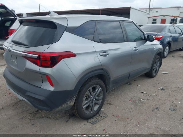 KNDEPCAA0M7045897 KIA Seltos Lx