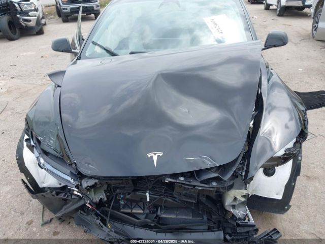 2025 TESLA MODEL 3 5YJ3E1EA6SF904946 Photo 9