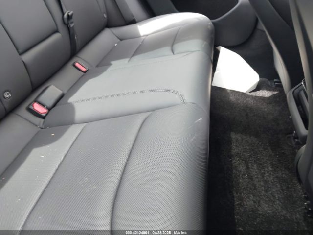 2025 TESLA MODEL 3 5YJ3E1EA6SF904946 Photo 7