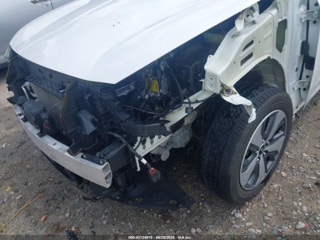 KNDCB3LCXH5074054 KIA NIRO LX