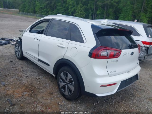 KNDCB3LCXH5074054 KIA NIRO LX