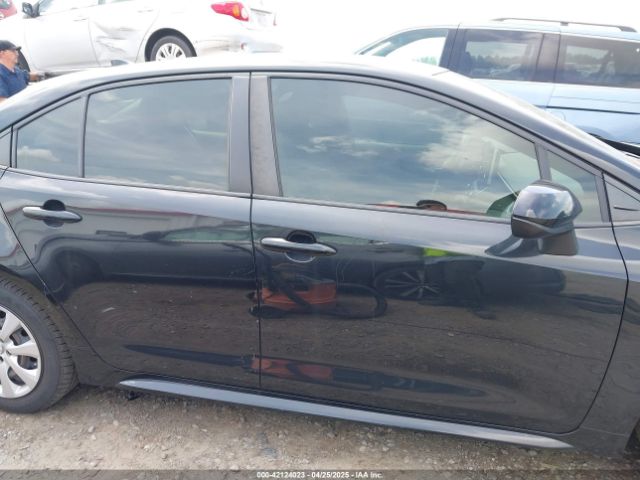 JTDEPRAE5LJ109990 Toyota COROLLA LE