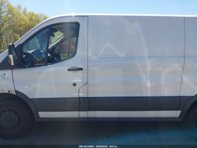 1FTYR1YM5JKA50761 Ford Transit-250