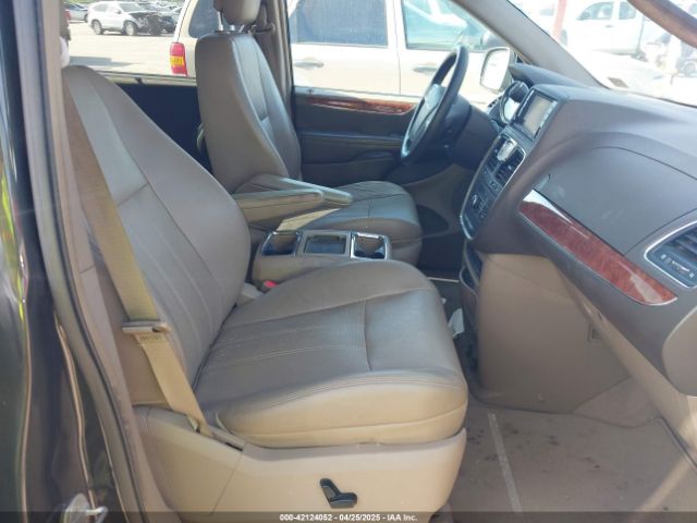2011 CHRYSLER TOWN & COUNTRY 2A4RR8DG4BR784138 Photo 4