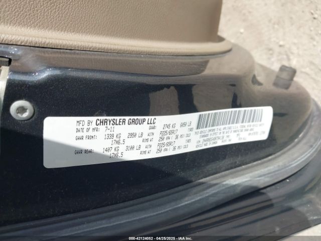 2011 CHRYSLER TOWN & COUNTRY 2A4RR8DG4BR784138 Photo 8