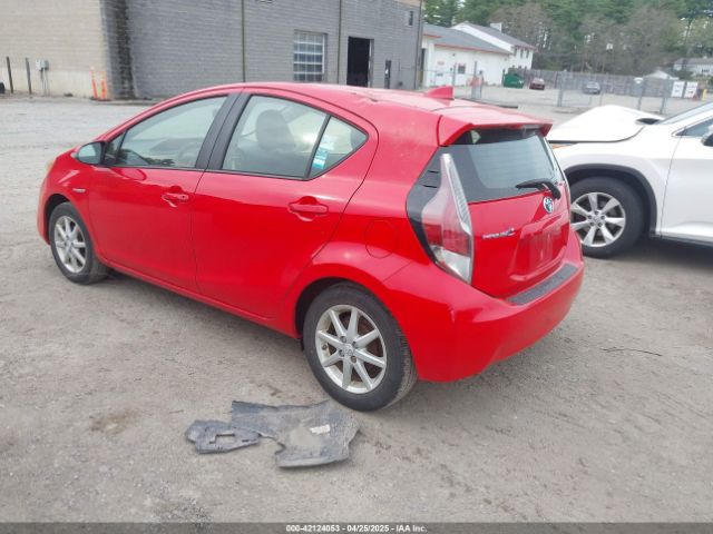 JTDKDTB32F1098845 Toyota Prius C Three
